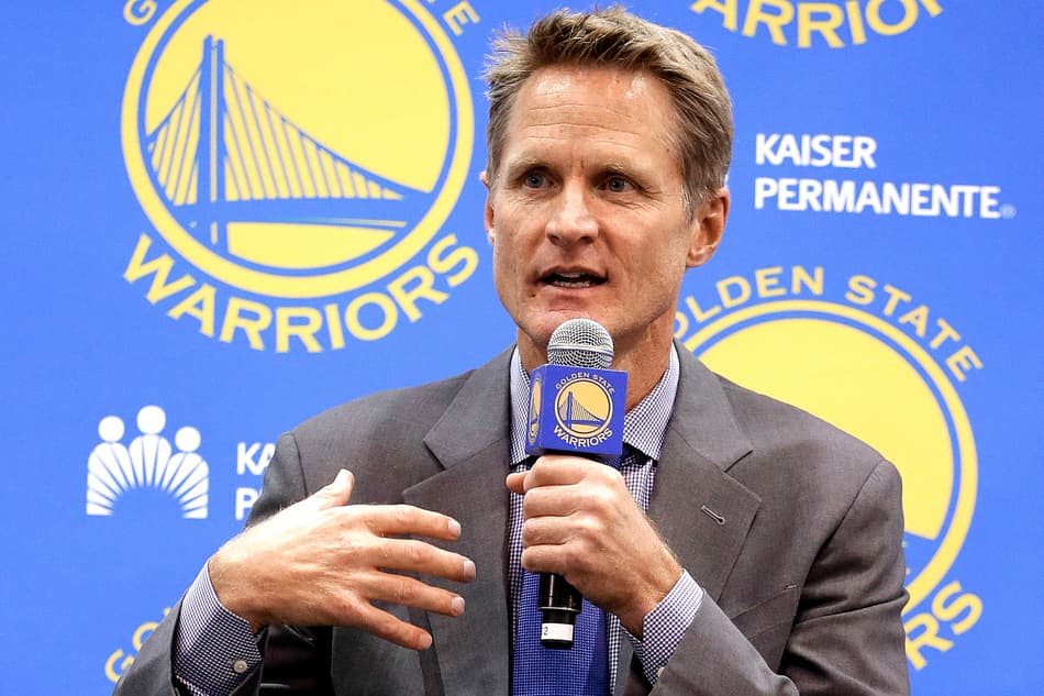 Jogador do Warriors afirma que Kerr pode ficar fora até feveveiro