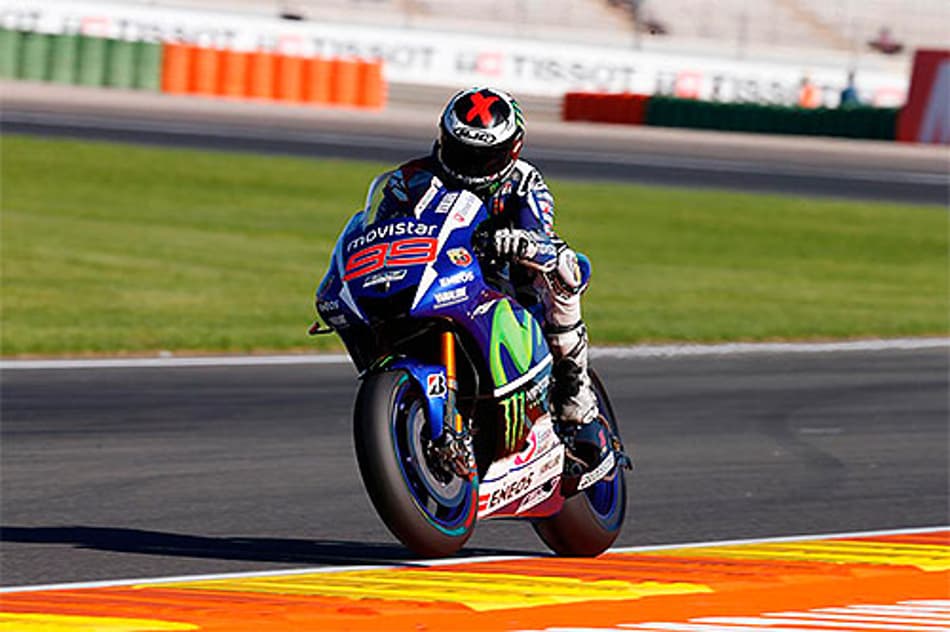 MotoGP: Jorge Lorenzo conquista pole-position crucial em Valência