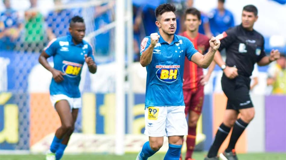 Com segunda lesão muscular no ano, Willian volta a desfalcar o Cruzeiro