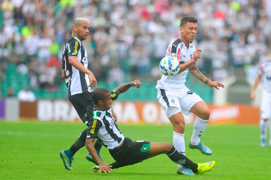 FOTOS – Atlético-MG vence o Figueirense fora de casa