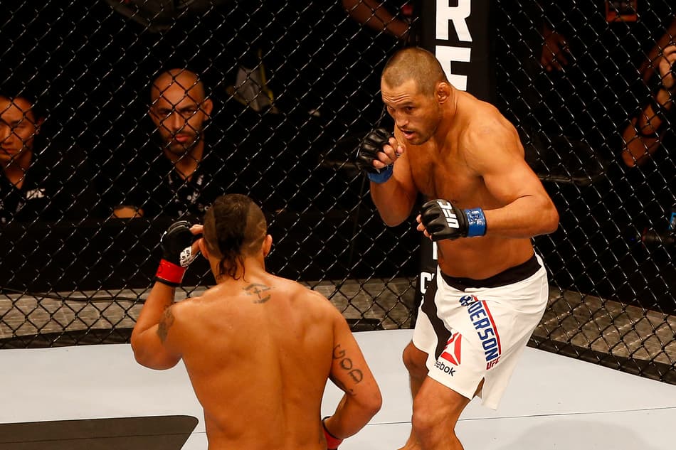 Antes do UFC 199, Henderson volta a flertar com aposentadoria