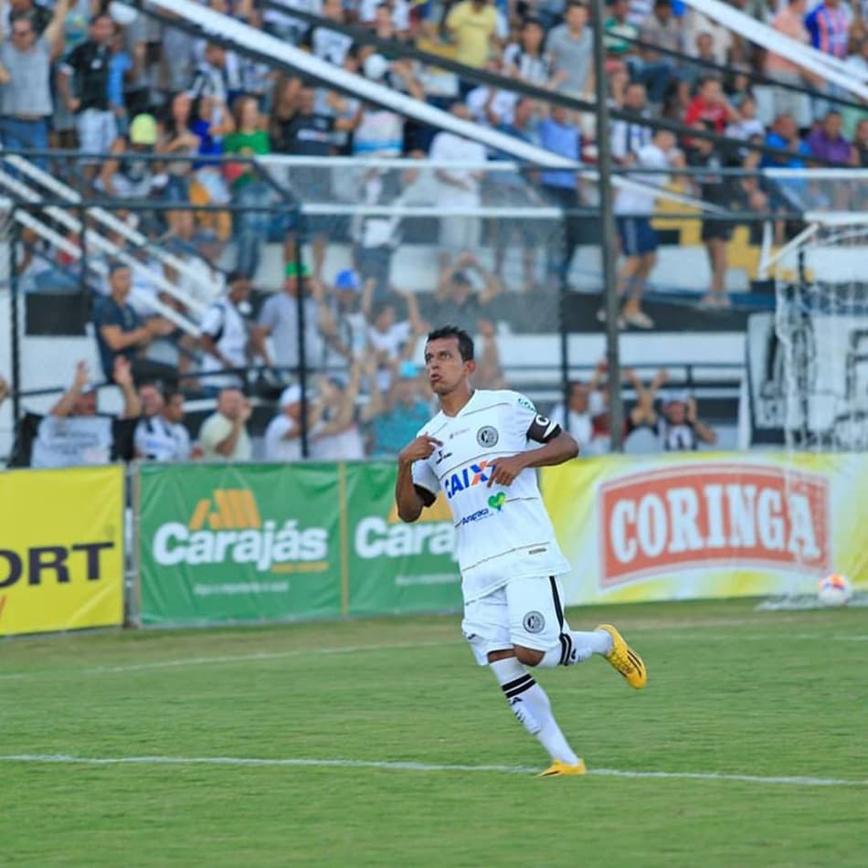 Com propostas, Didira se despede da torcida do Asa de Arapiraca