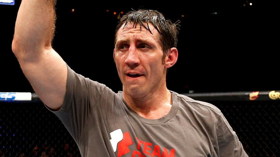 ‘Belfort é tratado como lenda, mas merece uma surra’, diz Tim Kennedy