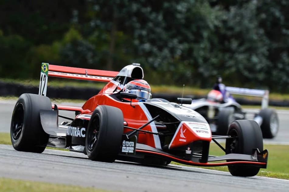 Pedro Piquet vai pilotar pela Van Amersfoort Racing na F3 Euro em 2016