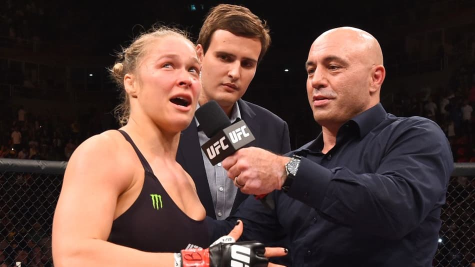 Em programa de TV, Ronda Rousey parabeniza Holm: ‘Vitória merecida’