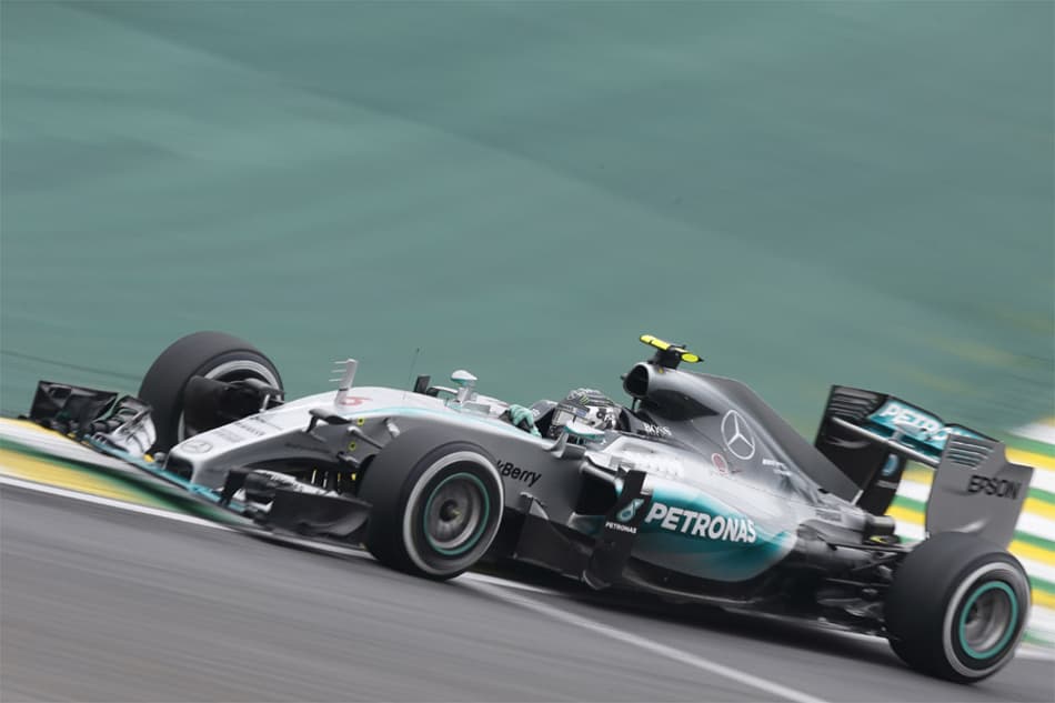 Rosberg dispara que Hamilton procura "desculpas" quando justifica suas derrotas