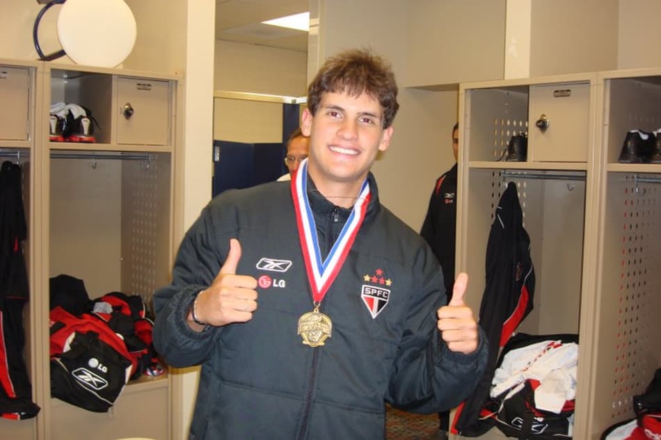 Revelado pelo São Paulo, Flávio Paulino comemora chances e momento no futebol europeu