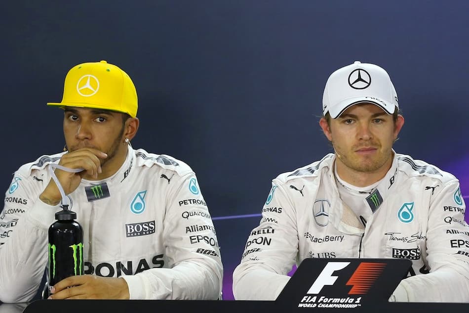 Nico Rosberg satisfeito por ter "estragado" a festa de Lewis Hamilton