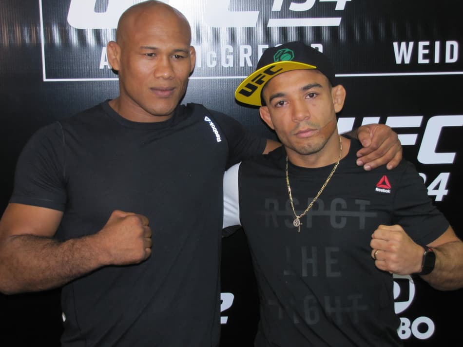 FOTOS: José Aldo e Ronaldo Jacaré participam de Media Day do UFC 194