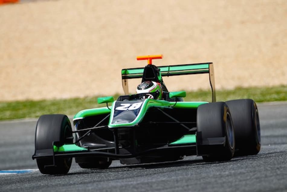 Force India contrata Alfonso Celis Jr. como seu piloto de desenvolvimento