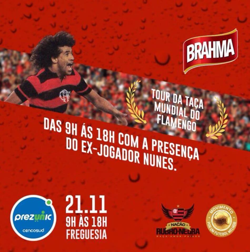 Com ex-jogador Nunes, Flamengo exibe taça de Mundial aos torcedores