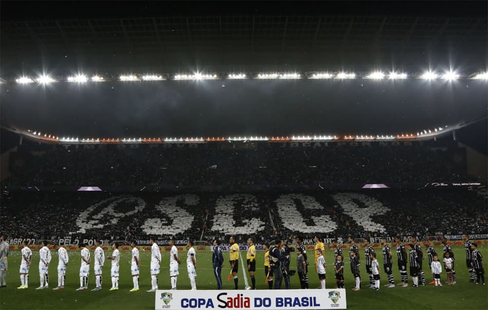 Rendas de Palmeiras e Corinthians no Brasileirão-15 superam a da Série B