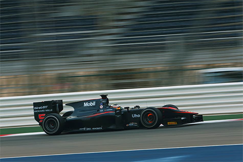 GP2: Vandoorne vence primeira bateria no Bahrain e garante título para a ART Grand Prix