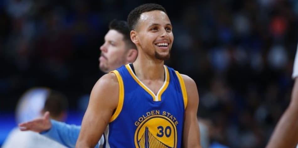 Warriors bate Nuggets e iguala recorde de vitórias em um início de temporada