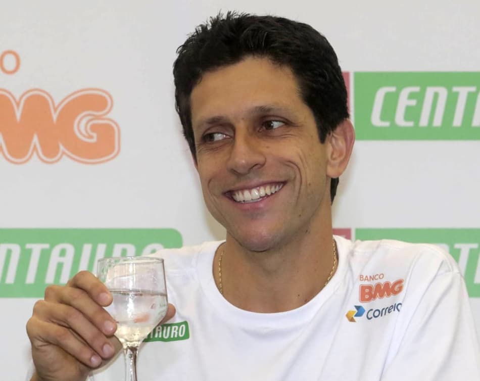 Melo releva que até seu pai, às vezes, duvida da conquista do nº1