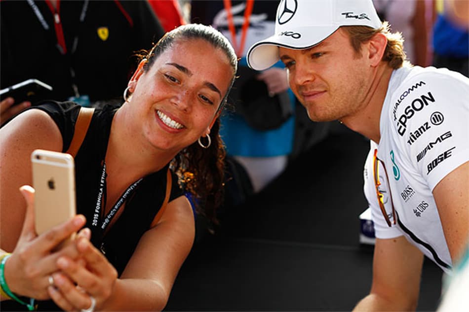 Nico Rosberg espera terminar o ano em alta com vitória amanhã