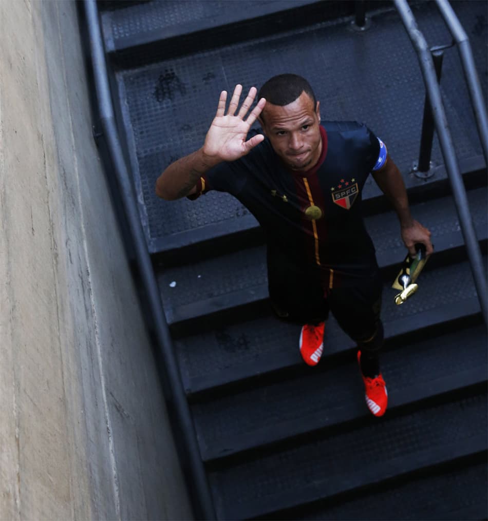 FOTOS – As imagens da virada suada do São Paulo sobre o Figueirense