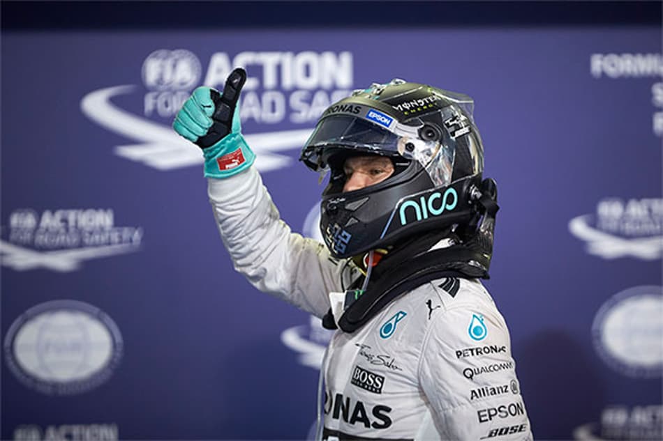 Nico Rosberg encerra a temporada com vitória em Abu Dhabi