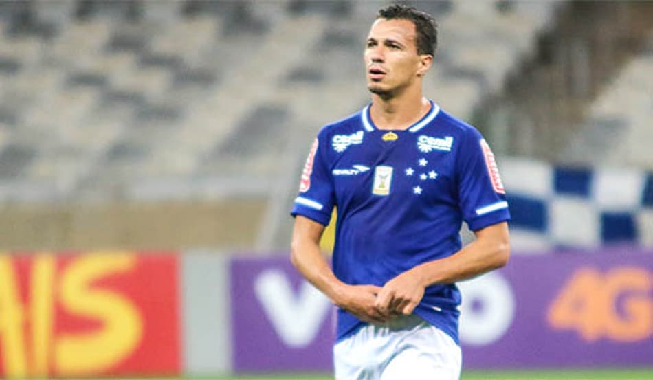 Volta para o Santos? Damião tem situação indefinida para a próxima temporada (Foto: Dudu Macedo/Fotoarena/LANCE!Press)