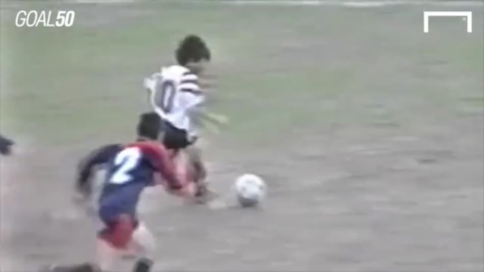 VÍDEO: Veja Messi em ação pelo Newell’s Old Boys quando era criança