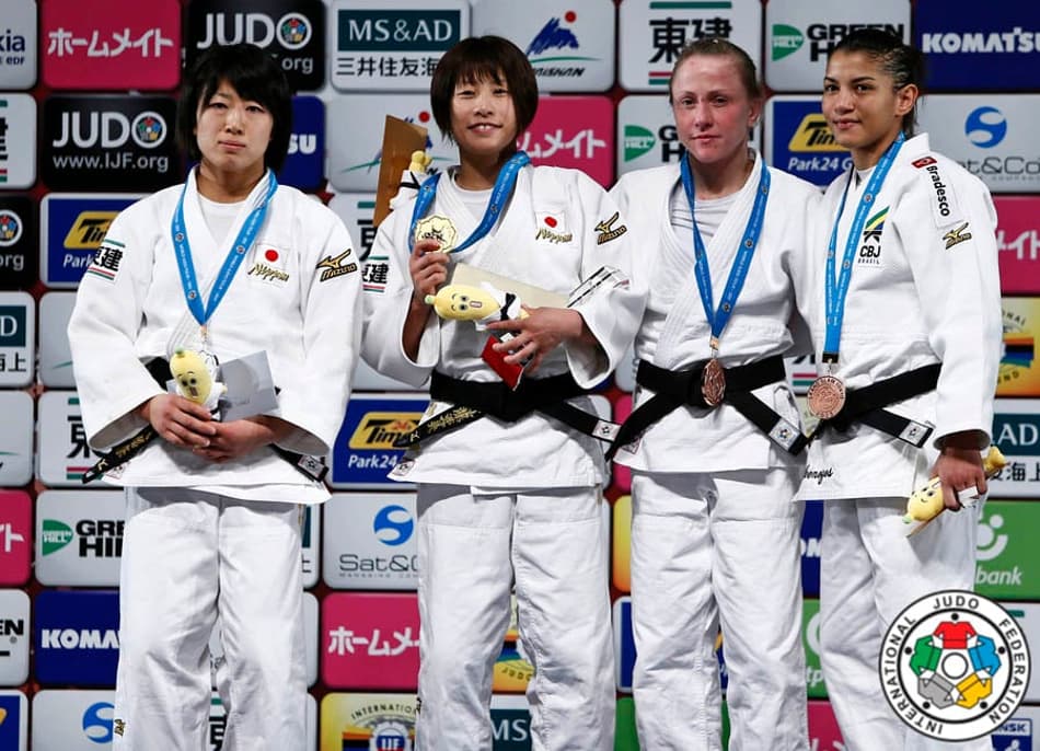 Sarah Menezes é bronze no Grand Slam de Tóquio