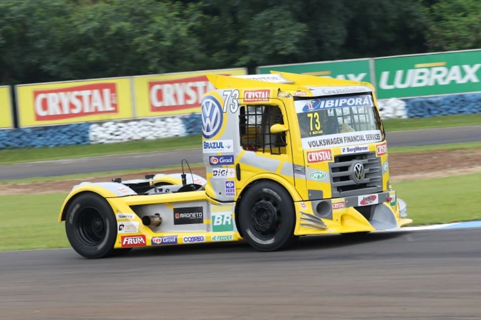 Leandro Totti é tricampeão da Fórmula Truck; Salustiano venceu em Londrina