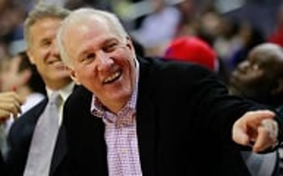 Gregg Popovich critica estilo de jogo do invicto Golden State Warriors: "Não é basquete"