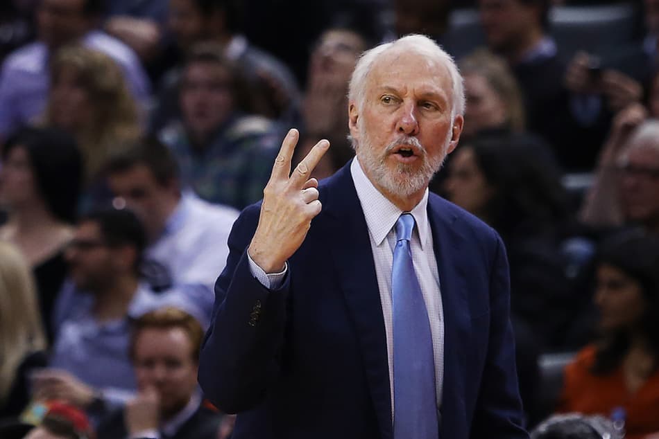 Fora dos playoffs, Spurs discute novos rumos e reavalia trabalho de Popovich