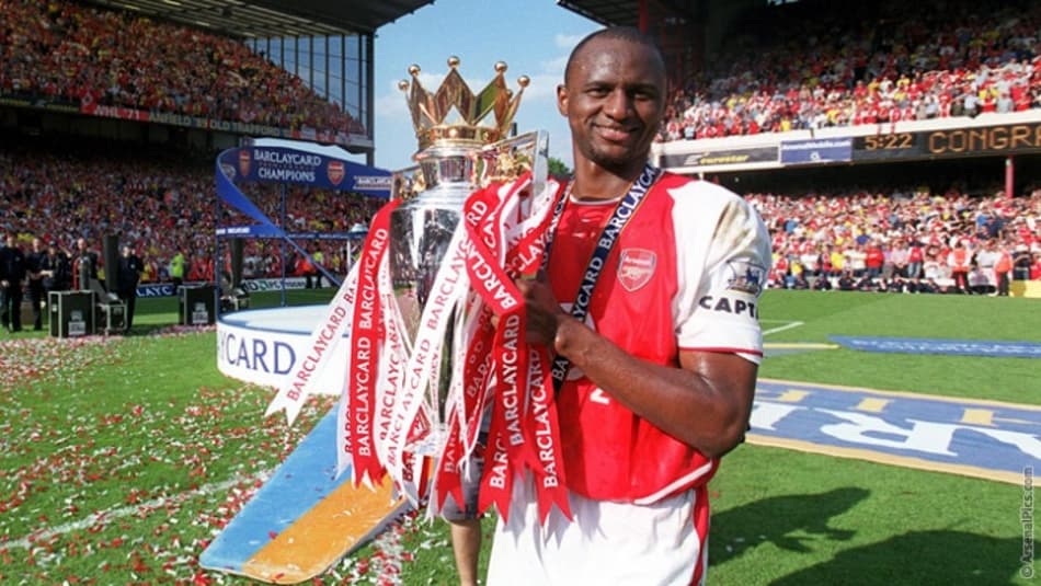 VÍDEO: Há 14 anos, Vieira chegava ao Arsenal para virar lenda no clube