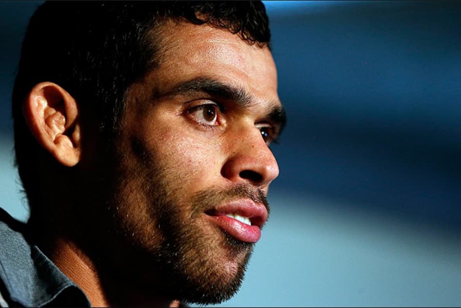 Barão vê como recomeço estreia nos penas do UFC: ‘Me sinto aliviado’