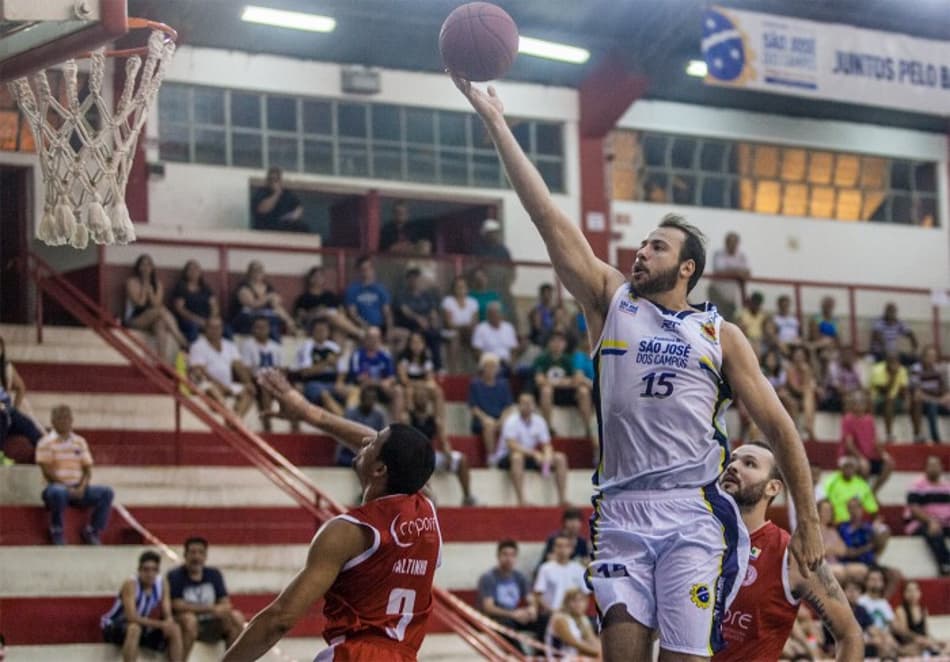São José apronta para cima do invicto Paulistano/Corpore e conquista vitória por 83 a 77 (Foto: Divulgação)