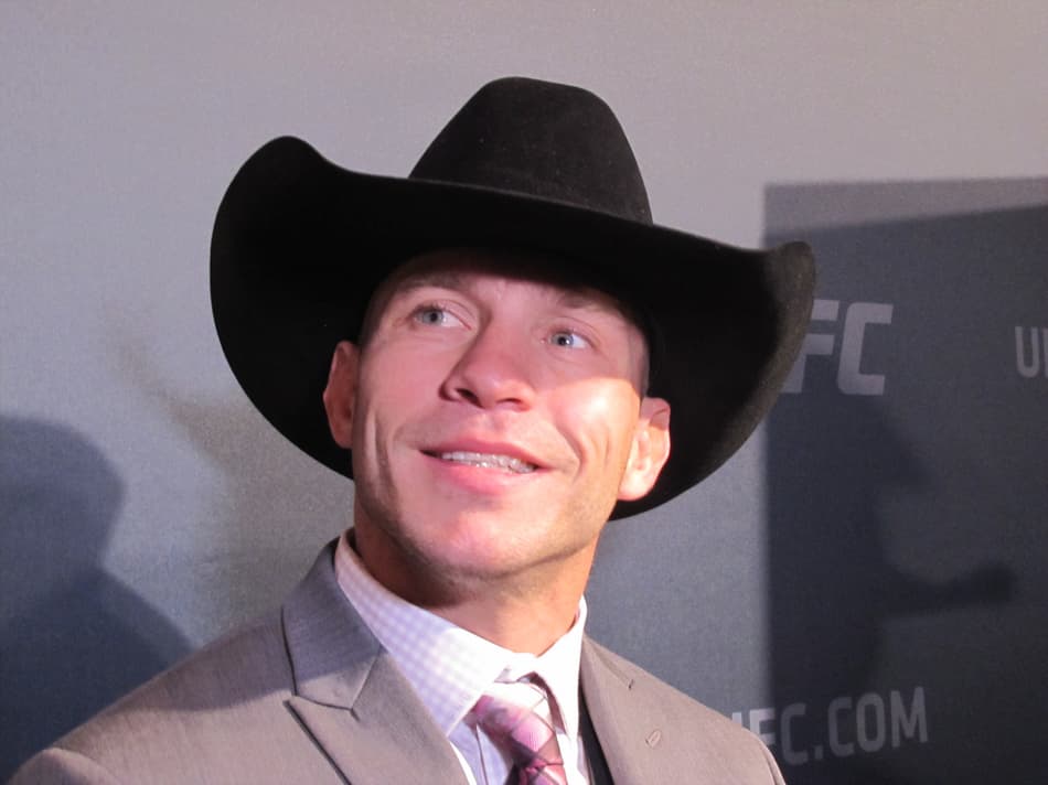 Donald Cerrone é o desafiante ao título dos leves do UFC