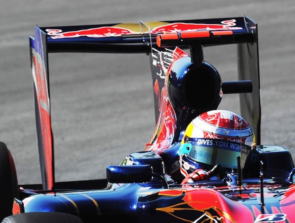 Paddy Lowe questiona aumento de downforce para 2017