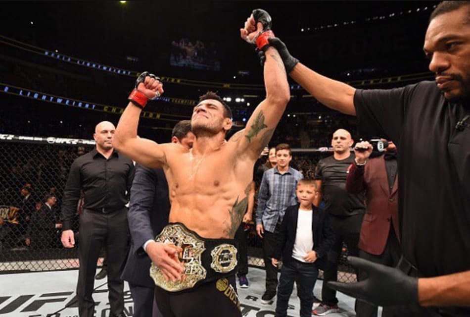 Rafael Dos Anjos rebate McGregor e promete colocar freio na boca do rival