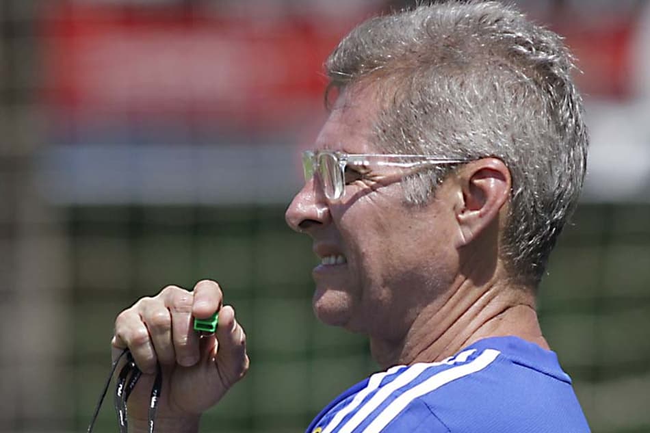 Oswaldo vê pressão para usar Jesus influenciar em saída do Palmeiras