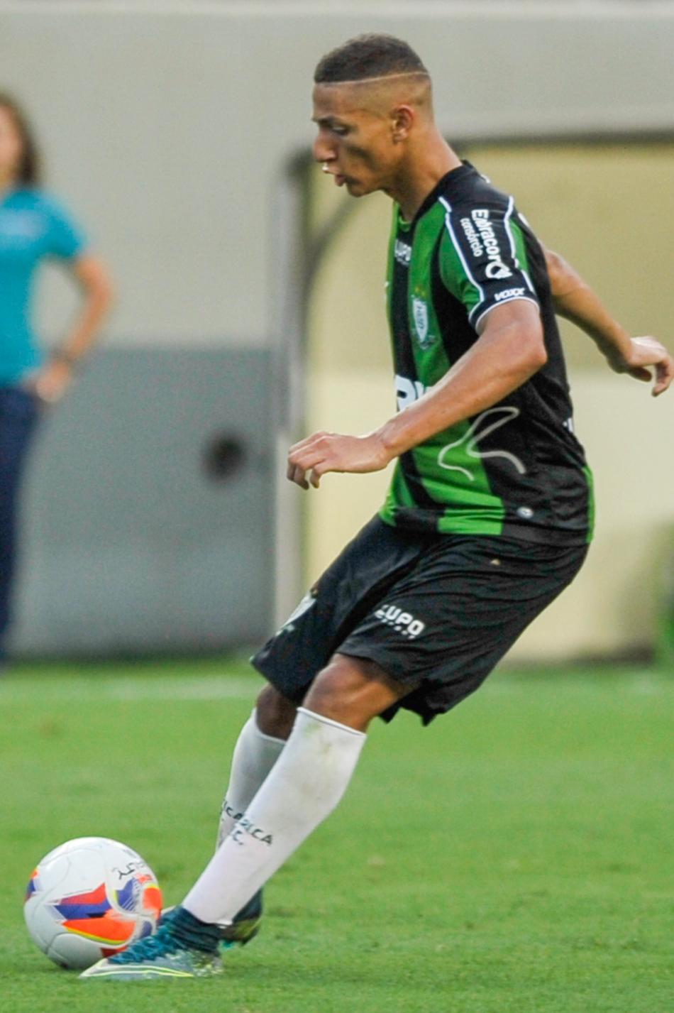 Números da Bola: Fechado com o Fluminense, Richarlison teve boa média de gols na Série B 2015
