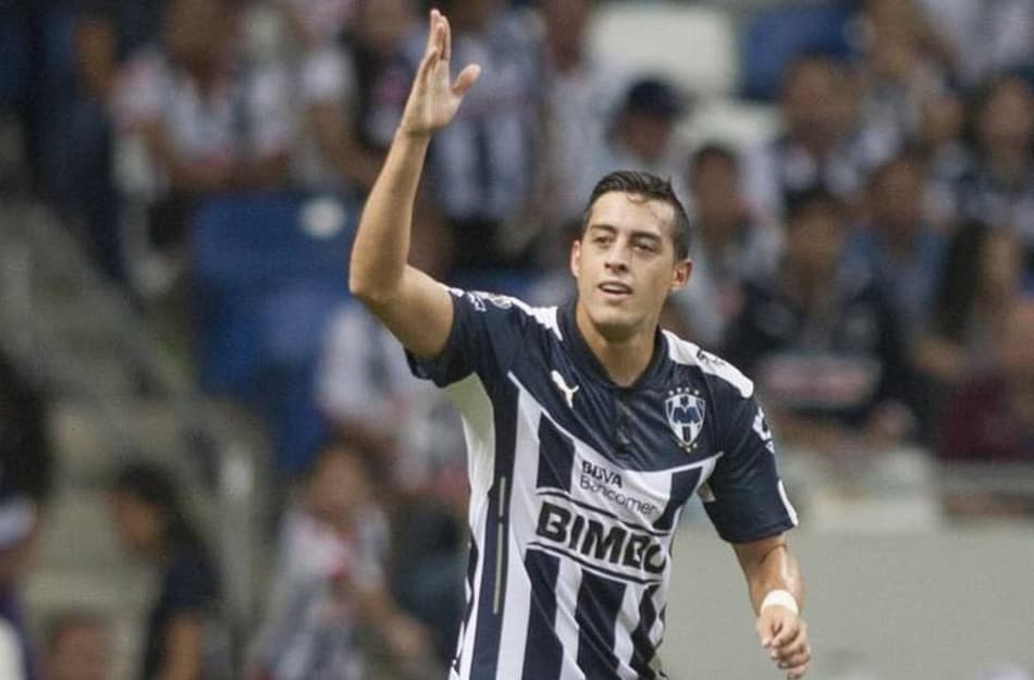 Rogelio Funes Mori informa que foi infectado pelo novo coronavírus
