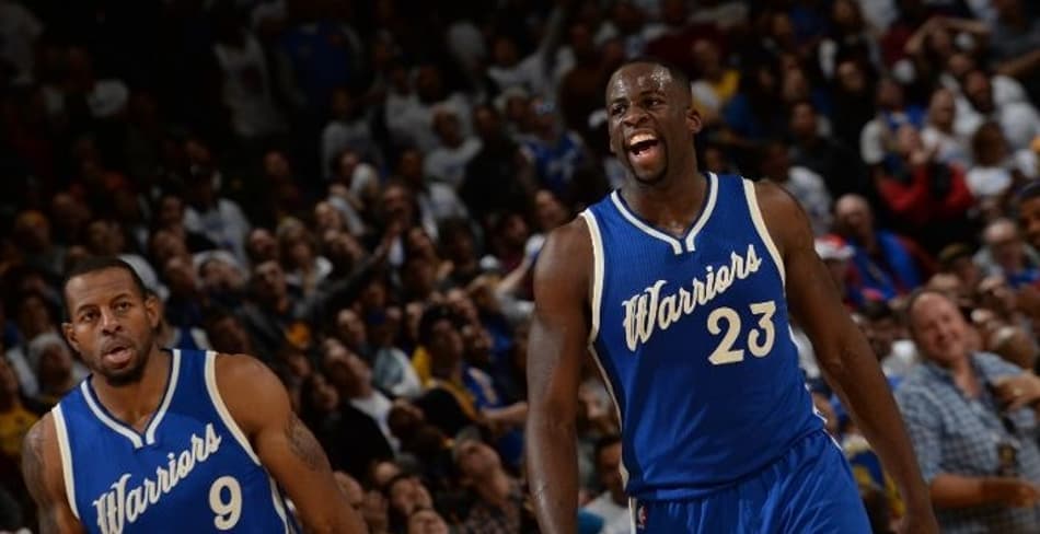 Green comanda vitória do Warriors em reedição da final