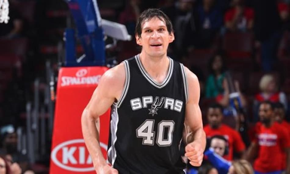 Gigante, Boban Marjanovic ganha espaço e elogios no San Antonio Spurs