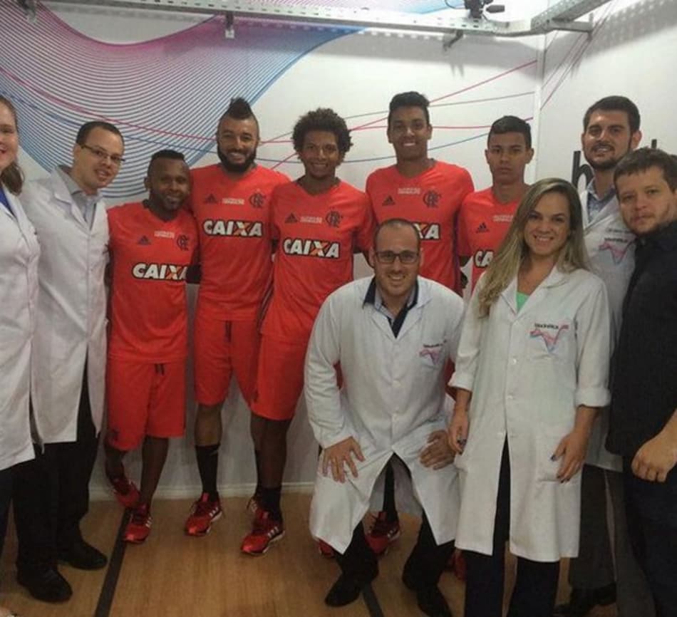 Quarteto de reforços já faz exames e deve ser anunciado pelo Flamengo