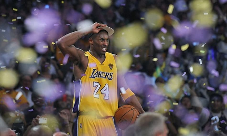 Kobe Bryant segue líder absoluto na votação para titulares do Jogo das Estrelas