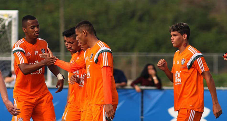 Com o time sub-23, Richarlison se destaca em jogo-treino do Fluminense