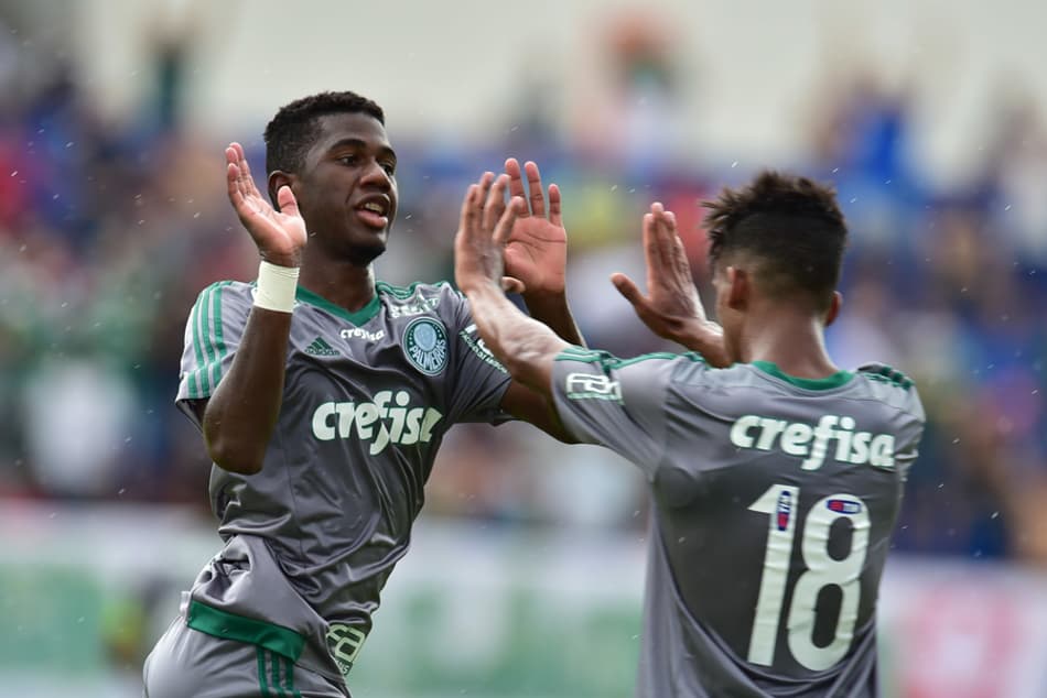 Palmeiras bate o Flamengo de Guarulhos e avança na Copinha