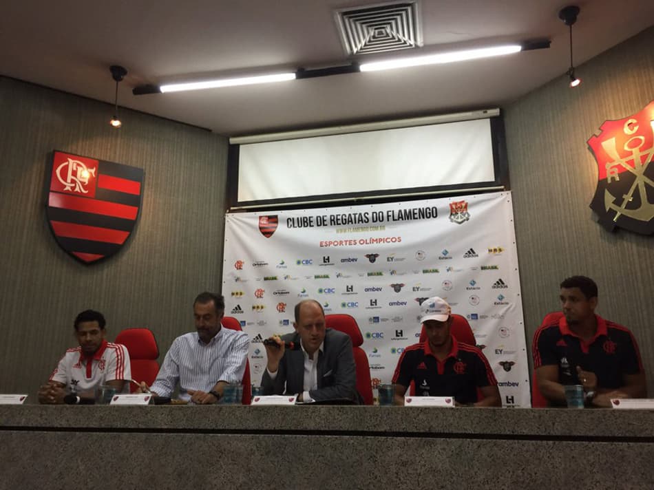Fla apresenta trio de esporte olímpico e quer se tornar potência em 4 anos