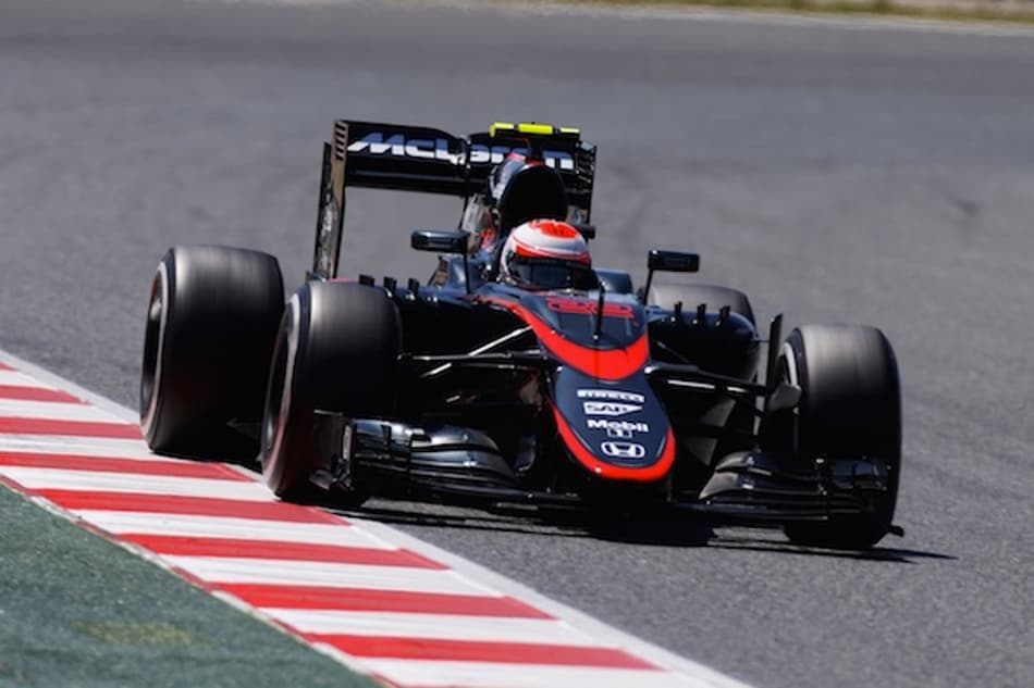 McLaren divulga som de seu novo motor Honda para 2016
