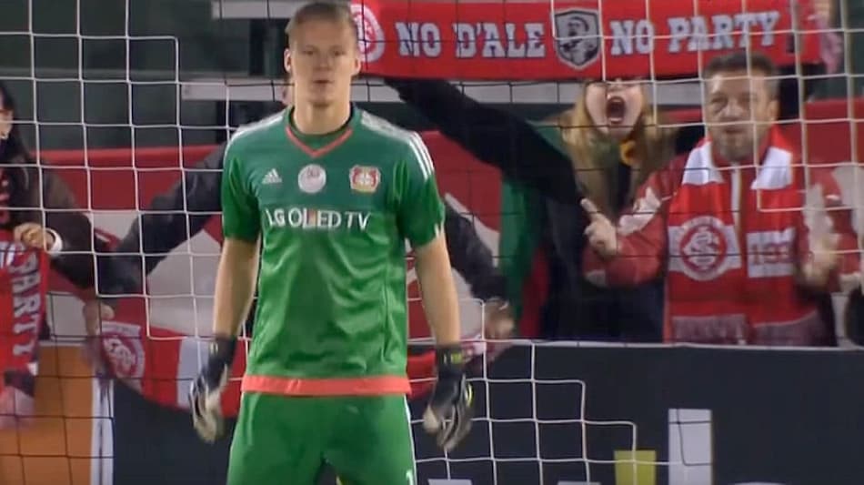 HOME - Internacional x Bayer Leverkusen - Florida Cup - Leno (Foto: Reprodução/Sportv)