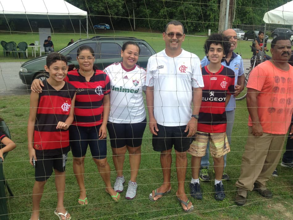 Em resort do Fla, torcedora do Flu agradece Muricy por título brasileiro