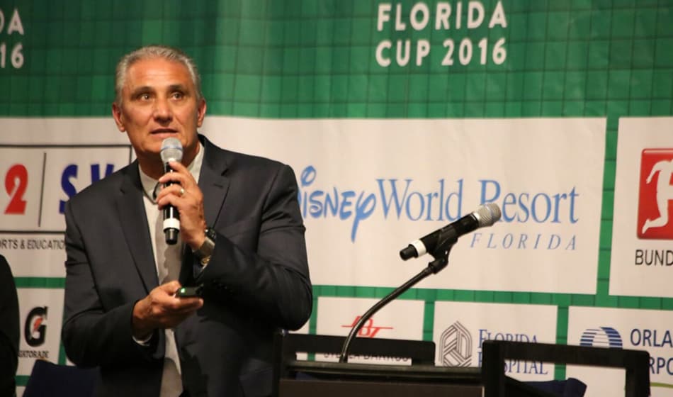 AO VIVO! Tite fala sobre os desafios do Corinthians na temporada