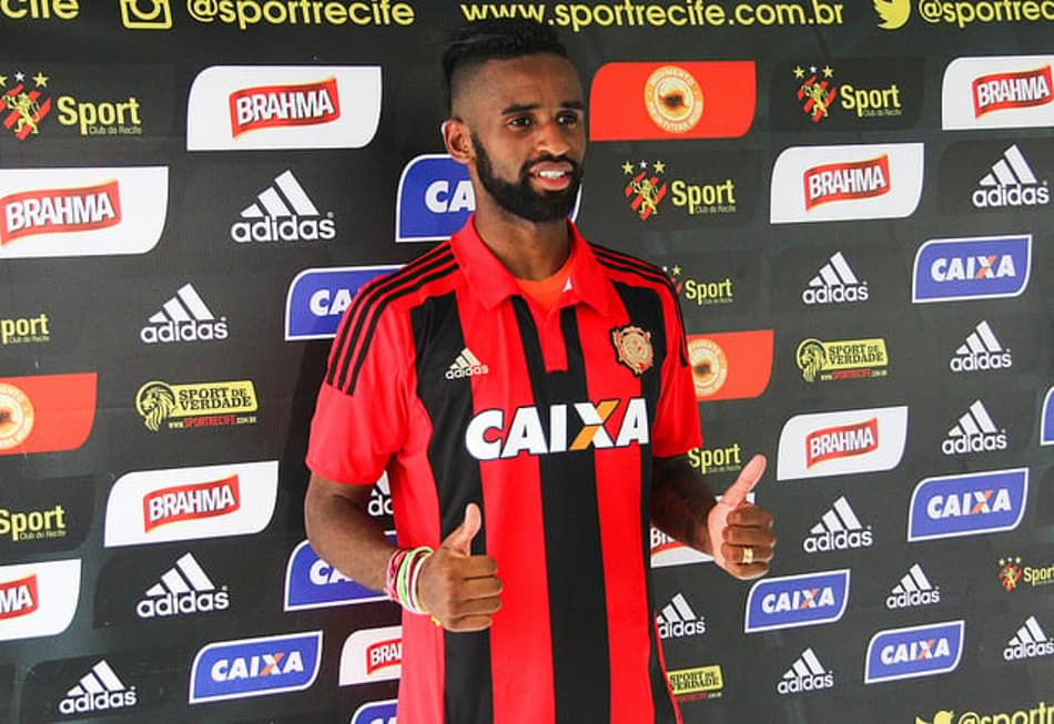 Sonhando com a Olimpíadas, Maicon chega ao Sport: 'Fiz tudo para vir para cá'