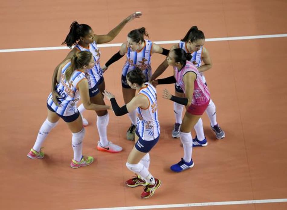 Duelo de paulistas encerra a quarta rodada da Superliga de vôlei